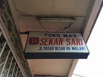 Toko Emas di Malang